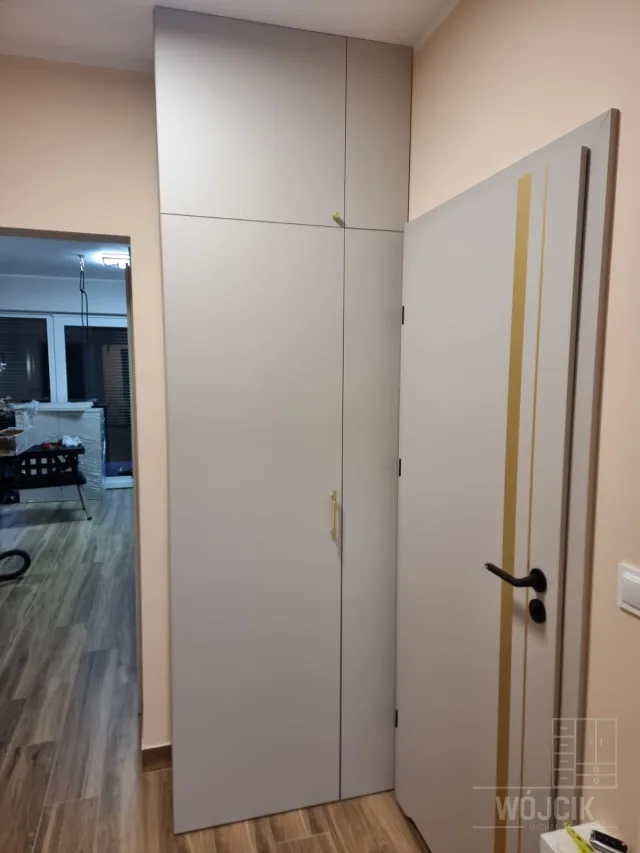 Szafa i komoda do korytarza